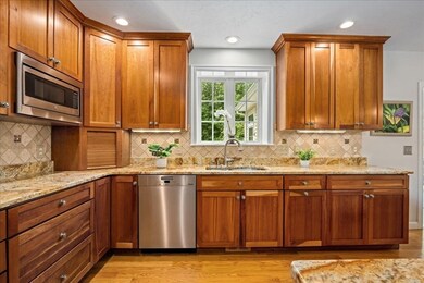 10 Settlers Rd, Shrewsbury, MA 01545 - photo 5