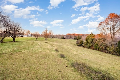 5970 Kentucky 643, Waynesburg, KY 40489 - photo 4