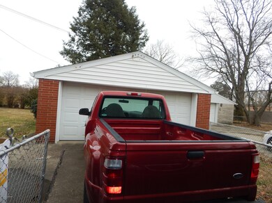 2 Car Detached Garage