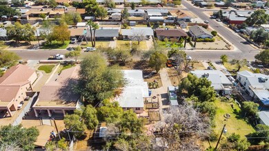 2206 N 28th St, Phoenix, AZ 85008 - photo 7