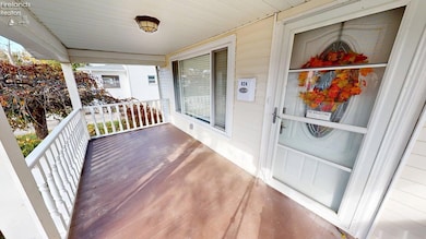 924 Birdseye Blvd, Fremont, OH 43420 - photo 5