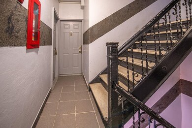 849 Boulevard E unit 2C, Weehawken, NJ 07086 - photo 4