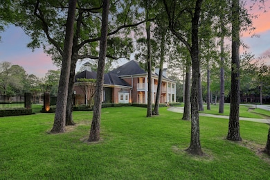 346 Knipp Rd, Houston, TX 77024 - photo 2