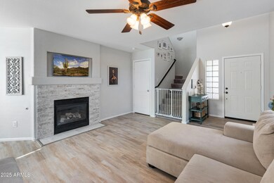 2403 W Via Dona Rd-13
