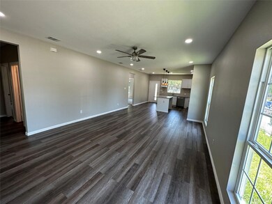 428 Sabine Ave, Cleburne, TX 76031 - photo 2
