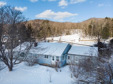 641 Journeys End, Mendon, VT 05701 - photo 3