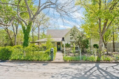 304 Soward Ave, Weatherford, TX 76086 - photo 3