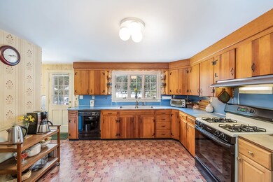 184 Concord Rd, Lincoln, MA 01773 - photo 5