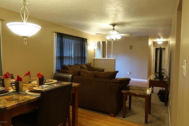 F2B4E3F7-9AB8-4782-AD03-DB8DF65AEA69