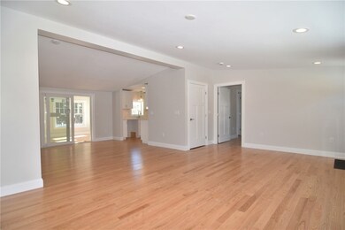 17 Healey Brook Ct, Wakefield, RI 02879 - photo 5