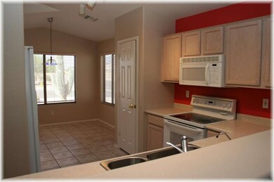 LARGE KITCHEN WITH UPGRADED APPLIANCES