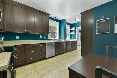 650 South St unit 2, Roslindale, MA 02131 - photo 7