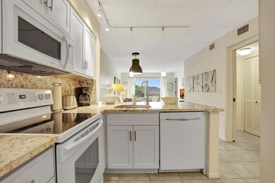 Cypress Bend unit 306, Pompano Beach, FL 33069 - photo 6