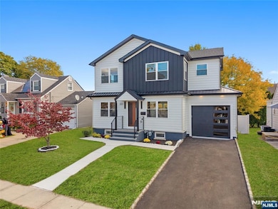 222 Bennington Ct, Clifton, NJ 07013 - photo 2