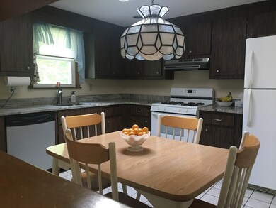 139 Jean Carol Rd, Abington, MA 02351 - photo 5