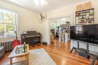 477 Medford St unit 477, Somerville, MA 02145 - photo 4