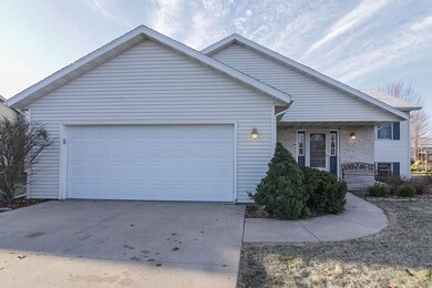 1126 S Perry Pkwy, Oregon, WI 53575 - photo 3