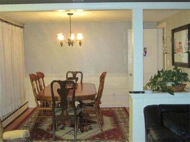 678 Chestnut St, Lynnfield, MA 01940 - photo 6