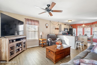 805 Tin Dor Way, Fairdale, KY 40118 - photo 2