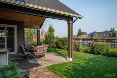 20832 Tamar Ln, Bend, OR 97702 - photo 3