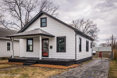 610 Albany Street-03