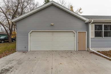 19 6th St NE, Pelican Rapids, MN 56572 - photo 3