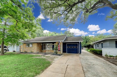 5013 Verdome Ln, Houston, TX 77092 - photo 3