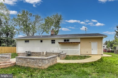 2500 Gehb Ave, Halethorpe, MD 21227 - photo 3