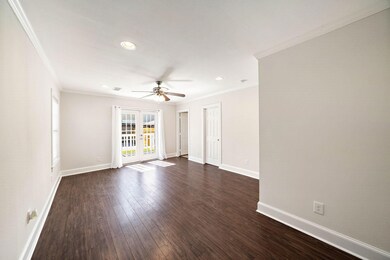 1327 Idylwild St, Houston, TX 77009 - photo 4