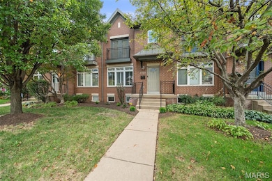 4104 Olive St, Saint Louis, MO 63108 - photo 2