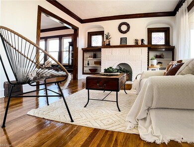 2nd floor living room