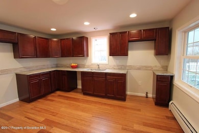 36 Knox St, Hanover Township, PA 18706 - photo 3