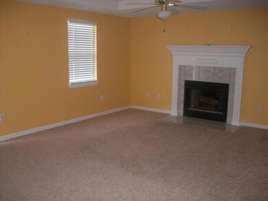 4815 Golden Leaf Ct, Hephzibah, GA 30815 - photo 5