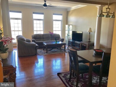 42937 Shelbourne Square, Chantilly, VA 20152 - photo 4