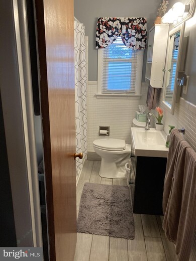 702 N Augustine St, Wilmington, DE 19804 - photo 4