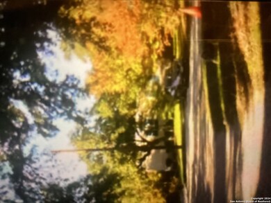 15047 Antonio Dr unit 4, Helotes, TX 78023 - photo 3