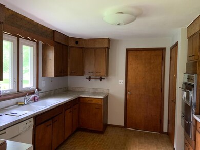 6306 W Bleck Rd, La Porte, IN 46350 - photo 4