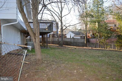 13403 Nickleson Dr, Woodbridge, VA 22193 - photo 3