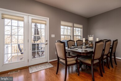 1807 Honeysuckle Ct, Downingtown, PA 19335 - photo 6