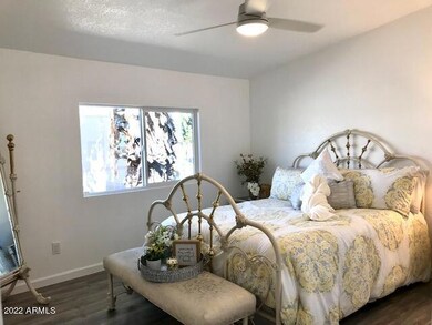 MASTER BEDROOM 82