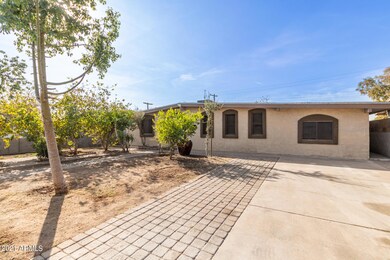 2638 N 47th Dr, Phoenix, AZ 85035 - photo 3