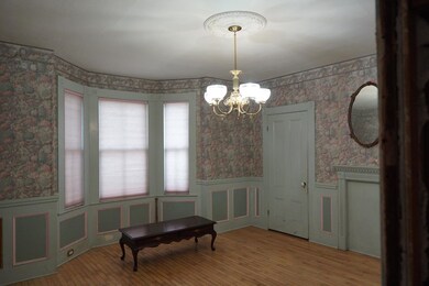 49 Cass St, Portsmouth, NH 03801 - photo 4