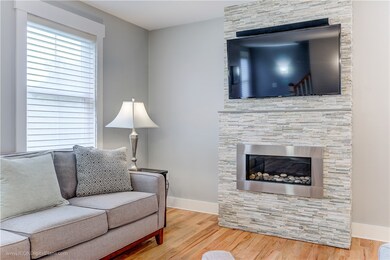 12 Park Ave unit 5, Narragansett, RI 02882 - photo 2