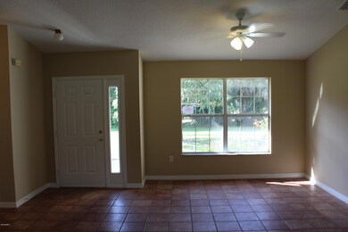 Entryway view