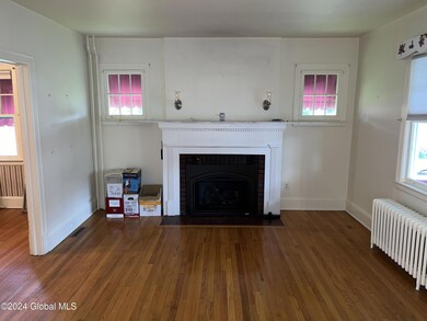 41 Meadowlawn Ave, Troy, NY 12180 - photo 7