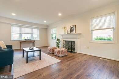 4102 Chelmont Ln, Bowie, MD 20715 - photo 3