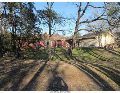 1804 Shadowwood Dr, College Station, TX 77840 - photo 5