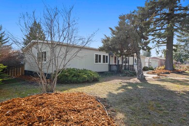 318 E 4th St, Deer Park, WA 99006 - photo 3