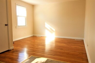 57 Washington St unit 3, Franklin, MA 02038 - photo 4