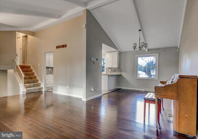 6119 Camelback Ln, Columbia, MD 21045 - photo 7